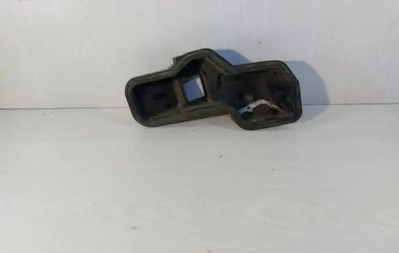 Audi A6 S6 C5 4B Headlight/headlamp dust cover 15381400