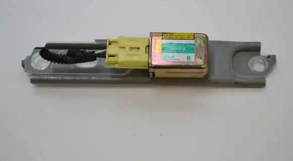 Lexus RX 330 - 350 - 400H Airbag deployment crash/impact sensor 8986048020
