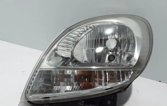 Renault Kangoo I Headlight/headlamp 8200236590