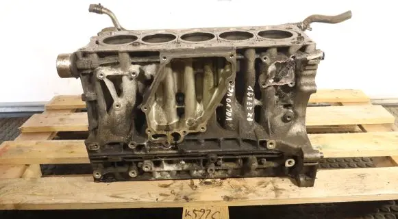 Volvo V60 Engine block D5204T