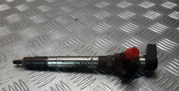 Fuel injector