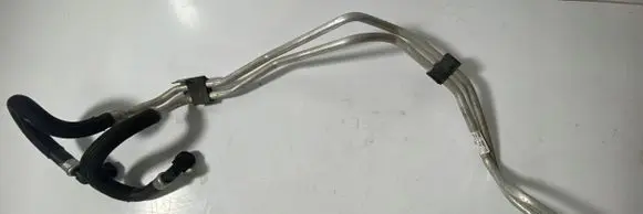 Jaguar F-Pace Oil cooling pipe T4A3258