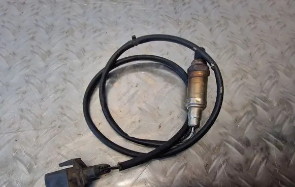 Audi A4 S4 B5 8D Lambda probe sensor 058906265A