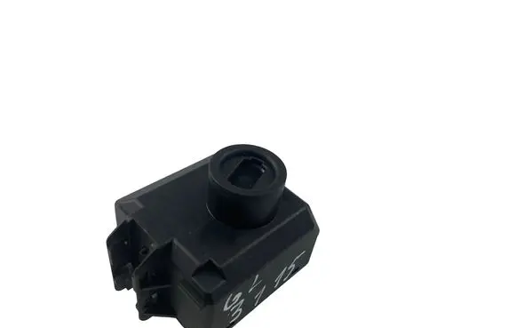Mercedes-Benz B W246 W242 Ignition lock A2469057503