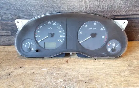 Volkswagen Sharan Speedometer (instrument cluster) 7M1919863