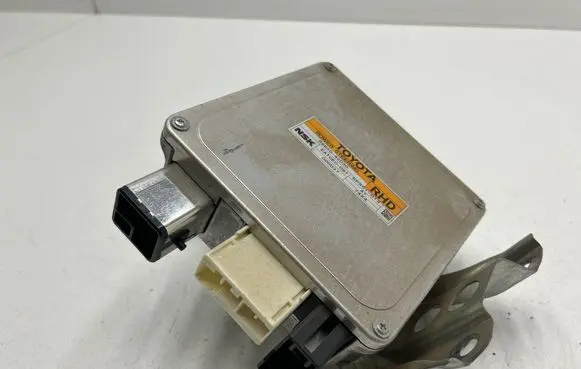 Toyota RAV 4 (XA30) Power steering control unit/module 8965042030 000037 EATCEC081