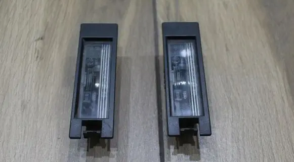 Opel Corsa C Number plate light 09164143
