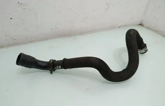 Mercedes-Benz S W221 Engine coolant pipe/hose