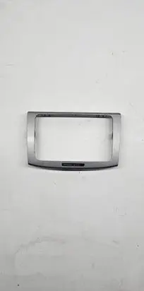 Radio/GPS head unit trim