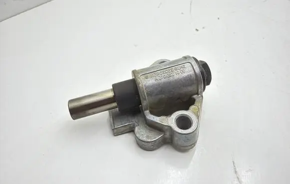 Mercedes-Benz C W205 Timing belt/chain tensioner A2700521000