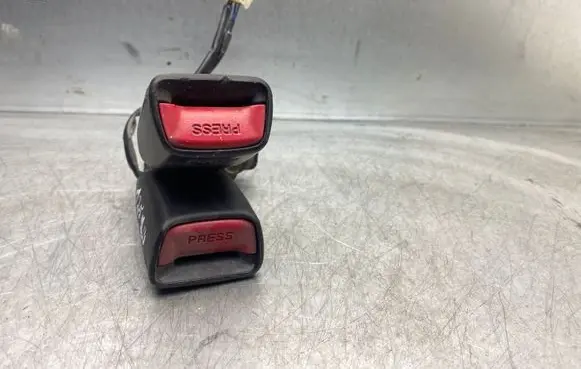 KIA Ceed Middle seatbelt buckle (rear) 0900213