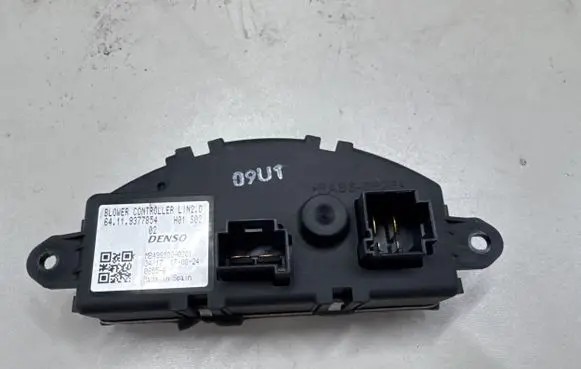 BMW 2 F46 Heater blower motor/fan resistor 9377854 06556 MB4998000201