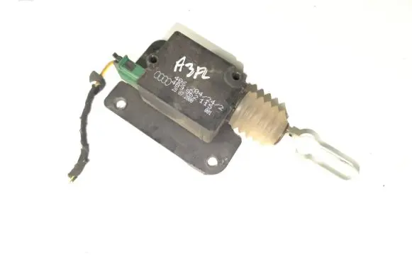 Audi A3 S3 8L Central locking motor 4B9962115 406204242