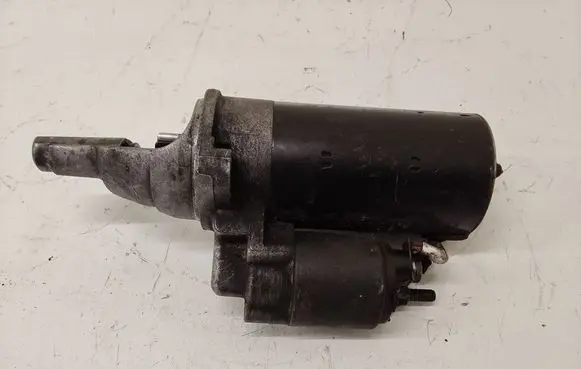 Audi A6 S6 C5 4B Starter motor 1005821953