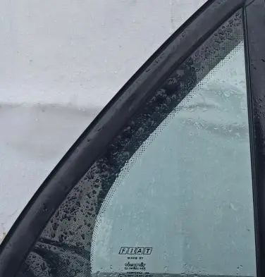 Fiat Marea Rear vent window glass Pilka