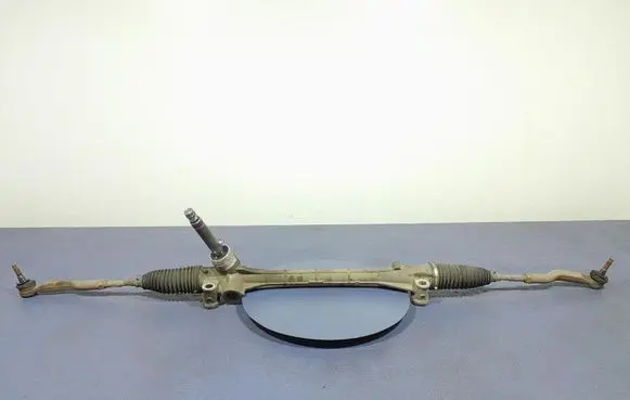 Toyota Avensis T270 Steering rack 4550005040