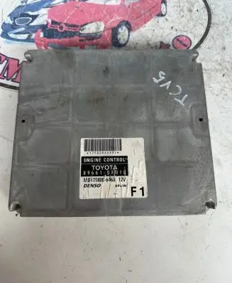 Toyota Corolla Verso AR10 Engine control unit/module 896610F010