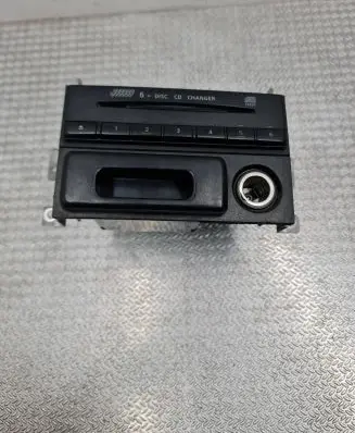 Nissan X-Trail T30 CD/DVD changer 281844M560 PP2538 0002015