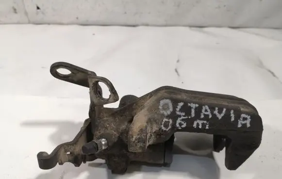 Skoda Octavia Mk2 (1Z) Rear brake caliper