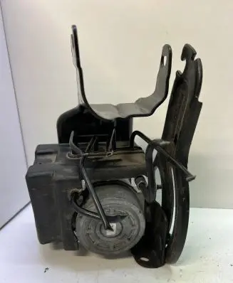 Peugeot 208 ABS Pump 9810293180