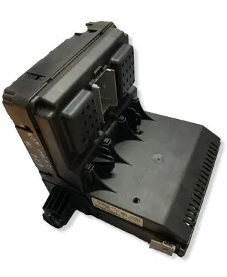 Volvo V70 Fuse module 30765149