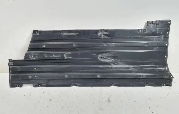 Suzuki Kizashi Center/middle under tray cover 7553157L0