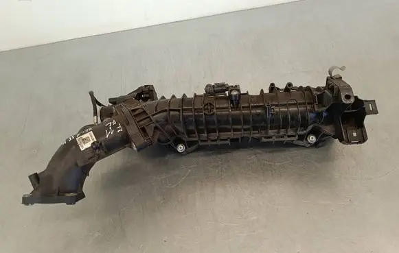 BMW 5 F10 F11 Intake manifold 78079910 8506406 7807991