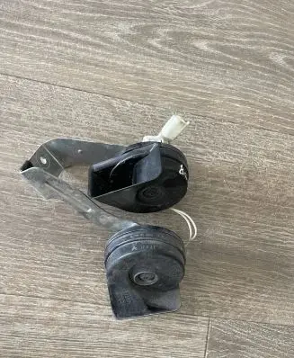 Peugeot 308 Horn signal 9815870780