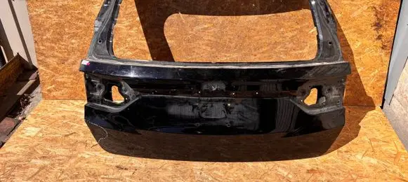 Honda Odyssey Tailgate/trunk/boot lid B007156