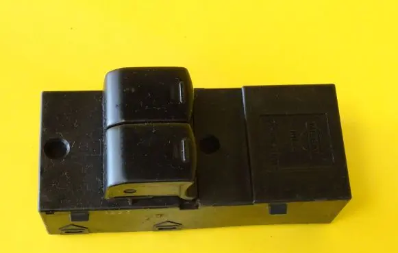 Nissan Micra Electric window control switch