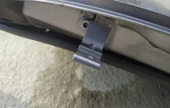 Audi A6 S6 C6 4F Rear door lower hinge