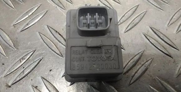Toyota Avensis T270 Light washer relay 8594220030