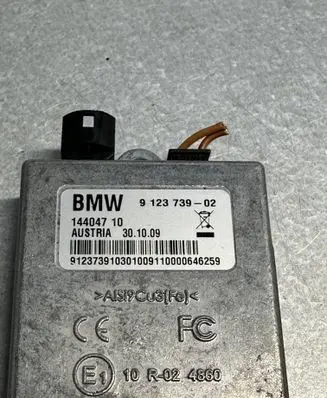 BMW X5 E70 Antenna control unit ---
