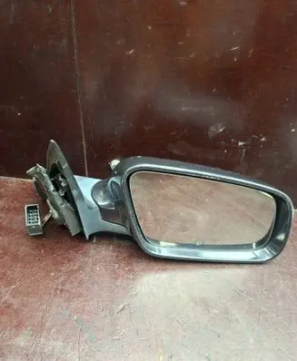 Audi A6 S6 C5 4B Front door electric wing mirror E1010593