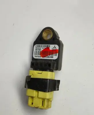 Peugeot 4007 Airbag deployment crash/impact sensor 8651A001 39754C TBZME3336Z4808