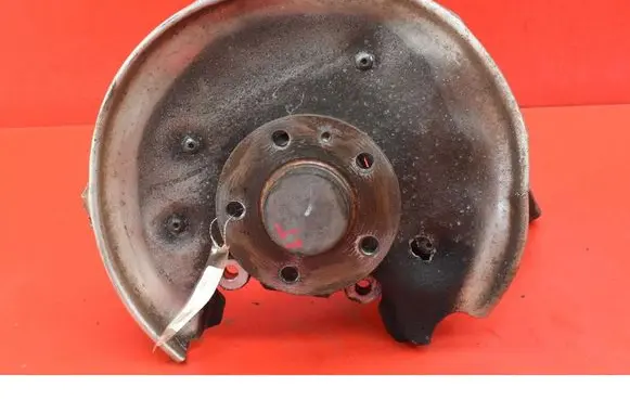 Audi A6 Allroad C7 Front wheel hub spindle knuckle