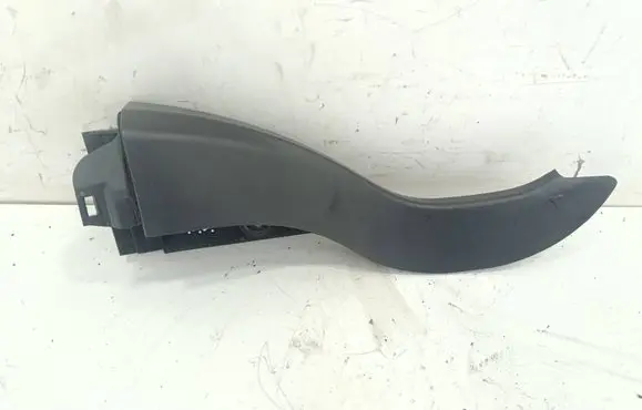 Toyota Sienna XL40 IV Sliding door trim 6766708040
