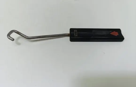 Volkswagen Sharan Engine bonnet (hood) release handle 