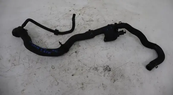 Volkswagen Cross Touran I Engine coolant pipe/hose 03G121132B