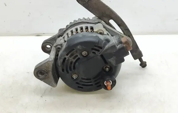 Isuzu D-Max Generator/alternator 8973697161 TG1042109031