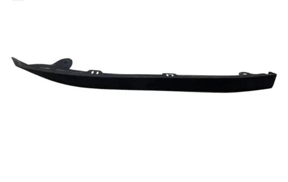 Front bumper lip