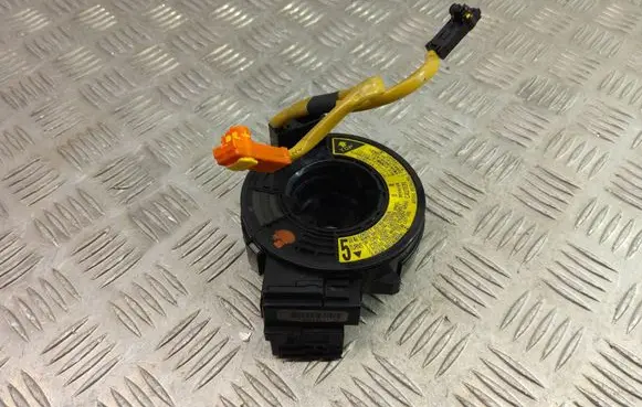 Toyota Corolla E120 E130 Airbag slip ring squib (SRS ring) 5NJ1363 CC