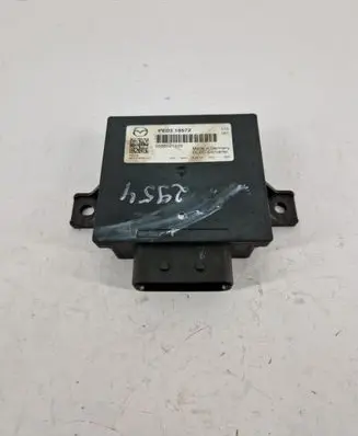Mazda 2 Voltage converter inverter PE0318572