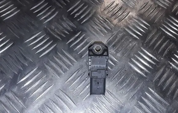 Ford Mondeo MK IV Air pressure sensor 6G9112T551AB