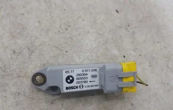 BMW 5 E60 E61 Airbag deployment crash/impact sensor 65776911038 6911038 0285002064