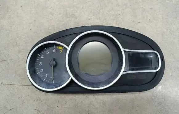 Renault Megane III Speedometer (instrument cluster) 