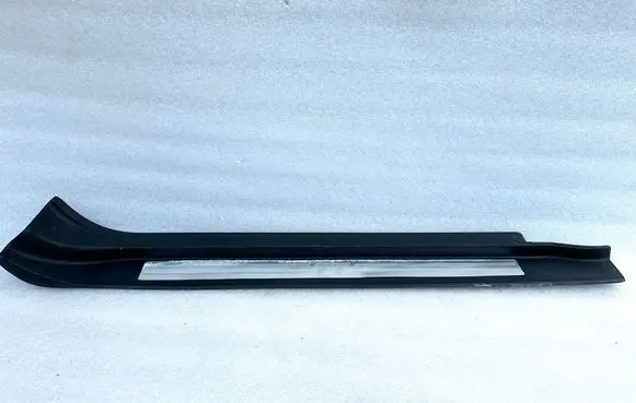 Audi TT Mk1 Front sill trim cover