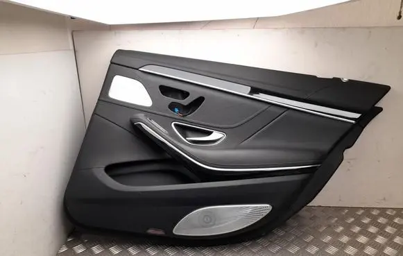 Mercedes-Benz S W222 Front door card panel trim A2227300473