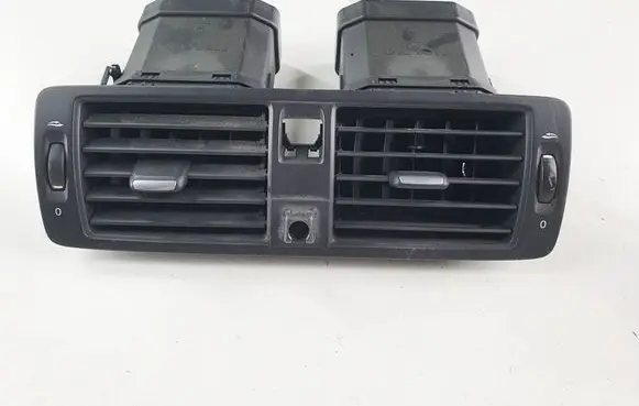 Volvo V50 Dashboard side air vent grill/cover trim