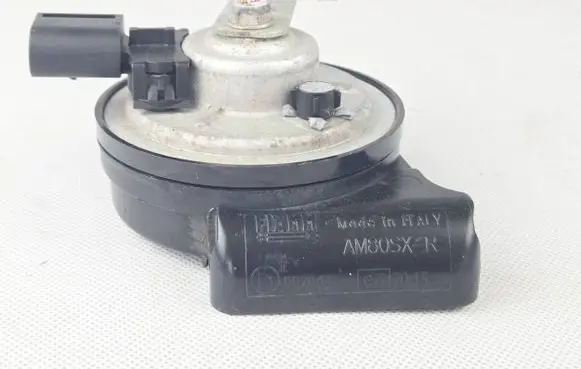 Ford Mondeo Mk III Horn signal AM80SX-R E3007043 G3704T